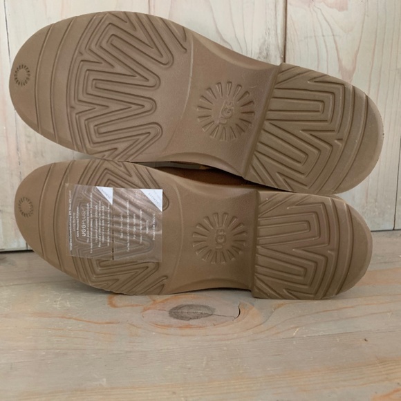 ugg aubrielle mini boots - Picture 6 of 7